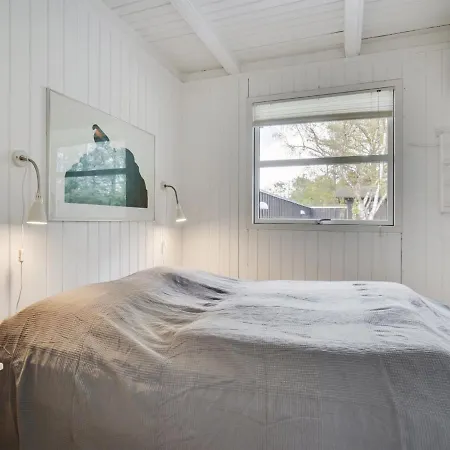 Holiday home Bernadeta - 1-2km From The Sea In Nw Jutland By Interhome