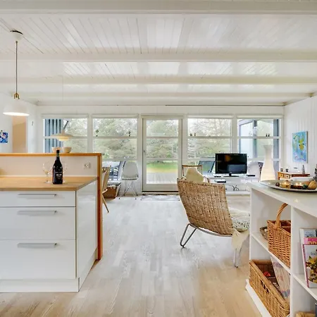 Bernadeta - 1-2km From The Sea By Interhome Blokhus