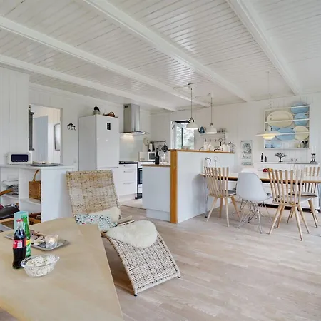 Bernadeta - 1-2km From The Sea By Interhome * Blokhus