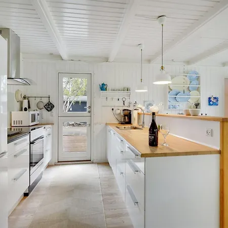 Bernadeta - 1-2km From The Sea By Interhome Blokhus